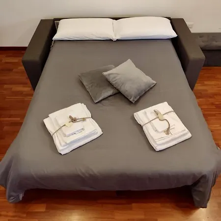 Iaru-bed Experience House